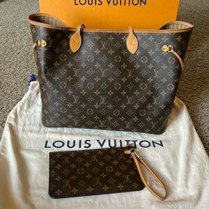 Louis Vuitton Neverful Monogram GM Tote Bag And Wristlet